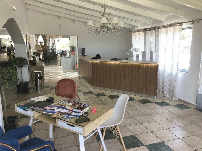 Hotel Amnissos à Pigianos Kampos  Extérieur photo